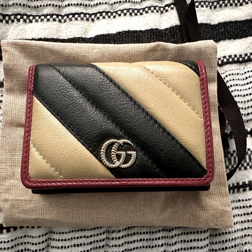 Gucci wallet